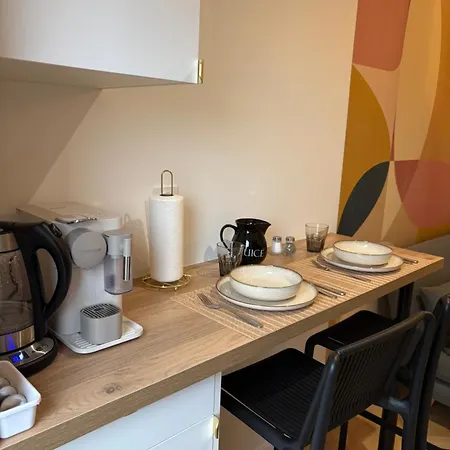 Aparté Théâtre, Au Cœur De Appartement