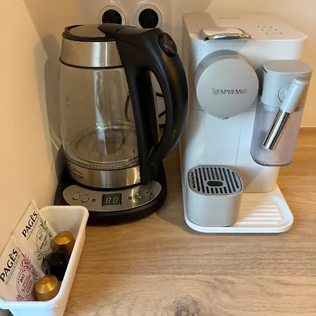 شقة Aparte Theatre, Studio Au Coeur De Laval لافال