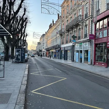 Aparte Theatre, Studio Au Coeur De Laval شقة لافال